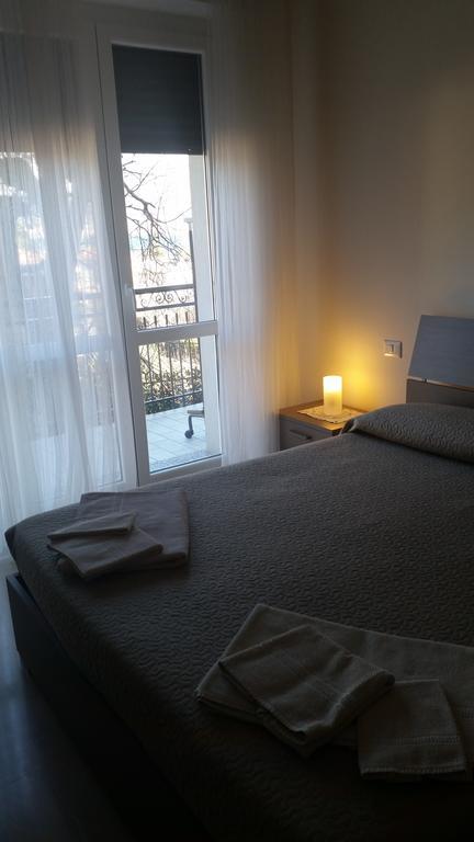Bed and Breakfast Ai Due Vecchi Ulivi à Garlate Chambre photo