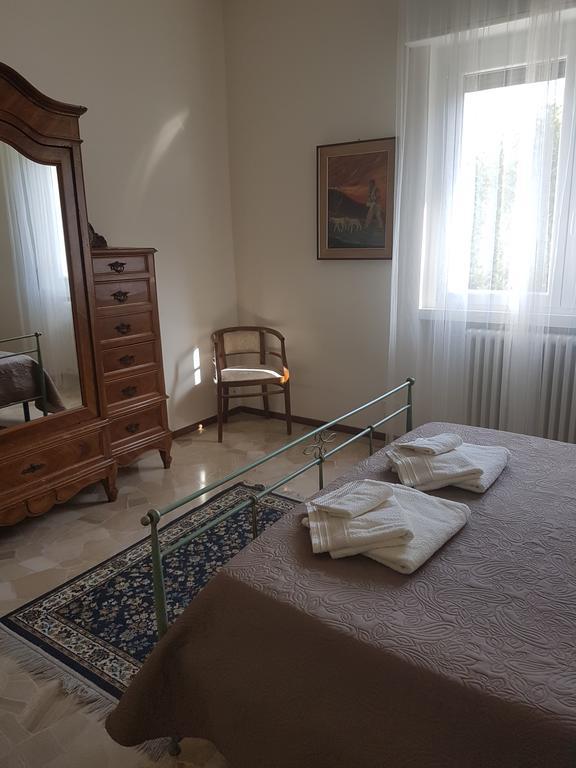 Bed and Breakfast Ai Due Vecchi Ulivi à Garlate Extérieur photo